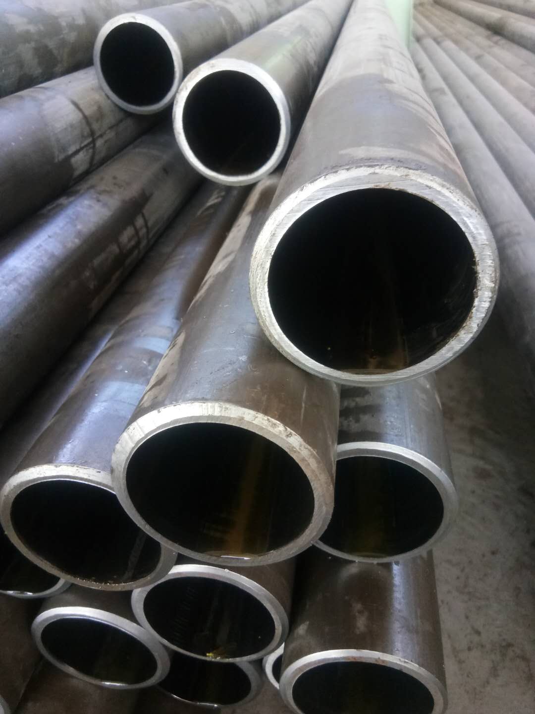 Professional Honed Tube Manufacturer | Hydraulic Cylinder Tubes